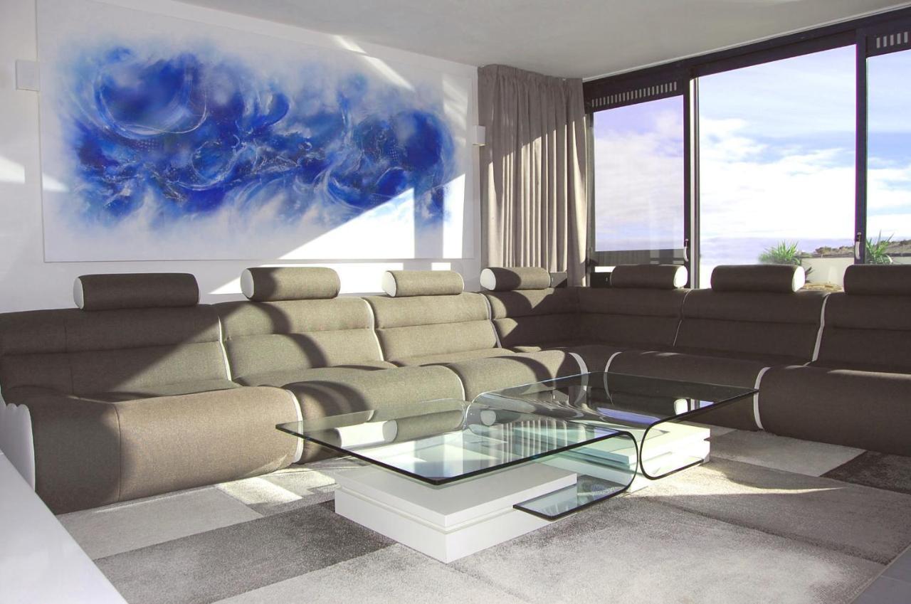Luxus Apartment Mit Klimaanlage กอสตากาลมา ภายนอก รูปภาพ
